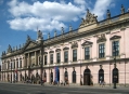  �����-���-������ (Unter den Linden) 12